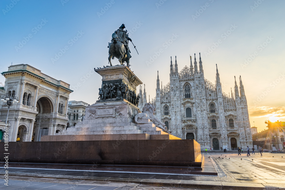Obraz premium Duomo cathedral at sunrise, Milan, Europe