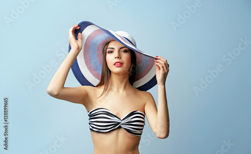 Young beautiful woman in ha...
