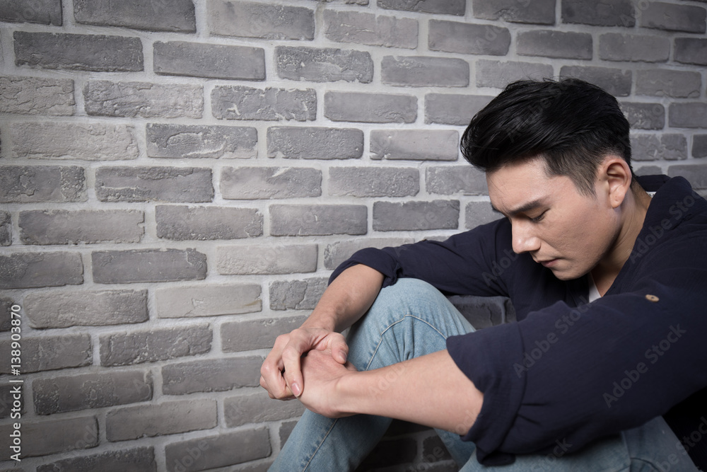 man sit and feel depressed man sit and feel depressed