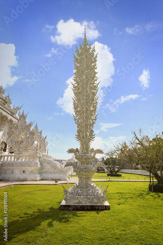  White Temple - Wat Rong Khun photo