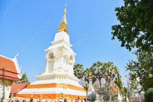 Stunning Architecture of the White Pagoda at Wat Phra That Bang Phuan in Nong Khai, Thailand