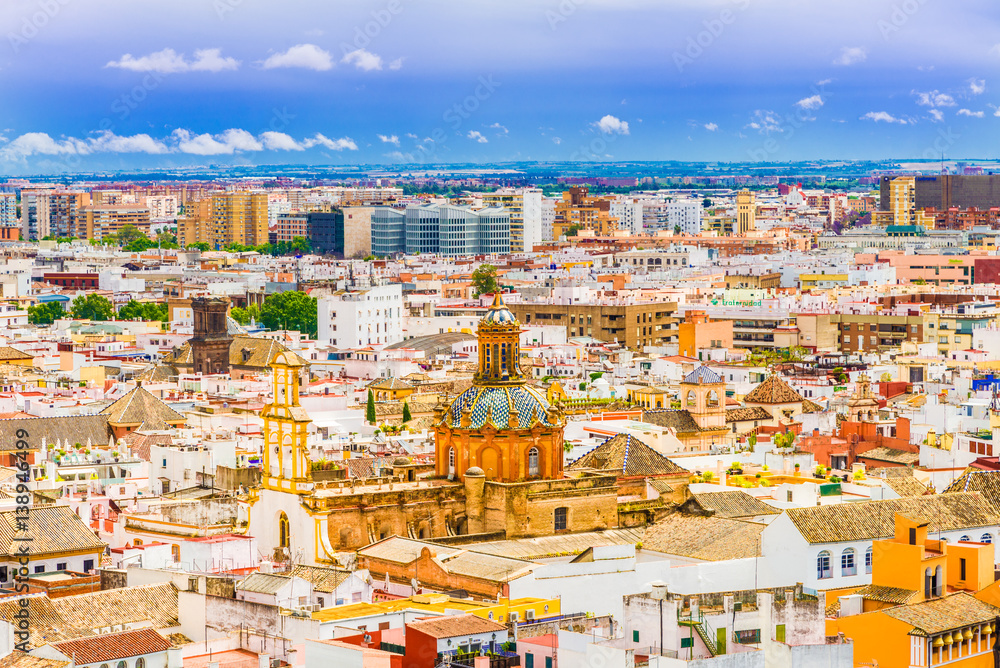 Obraz premium City view from Giralda Tower, Cathedral de Santa Maria de la Sede, Sevilla, Andalusia, Spain.