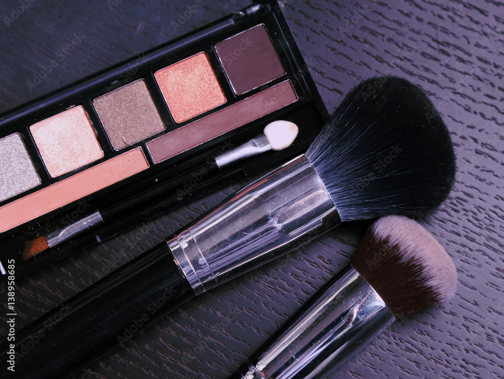 Professional makeup brushes and tools Professional makeup brushes and tools