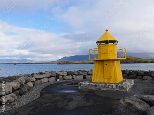 Leuchtfeuer am Hafen Skarfabakki in Reykjavik photo