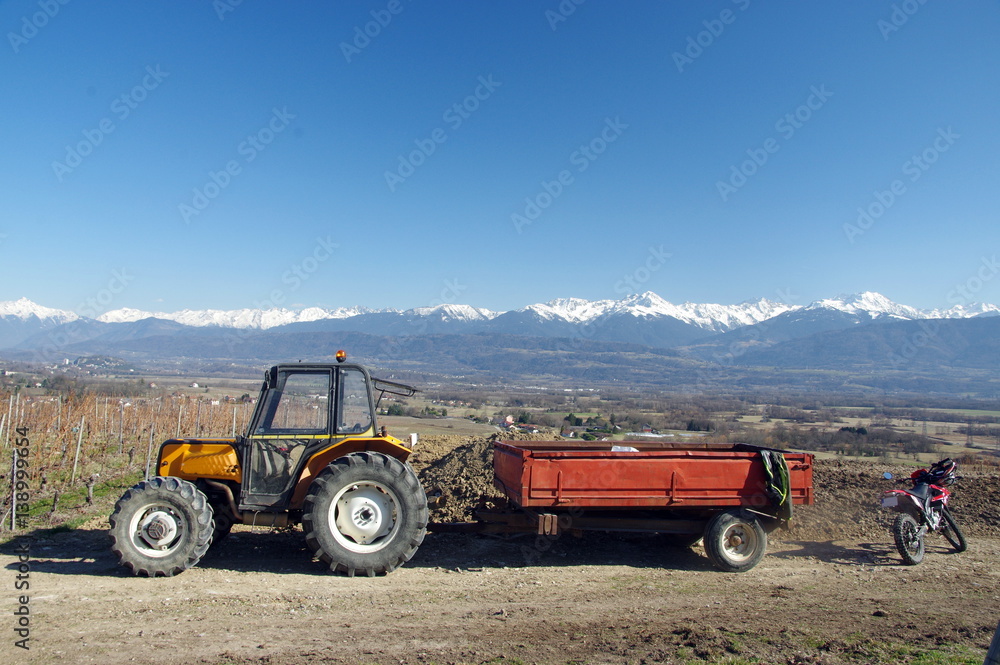 Obraz premium vue sur les belledonnes 