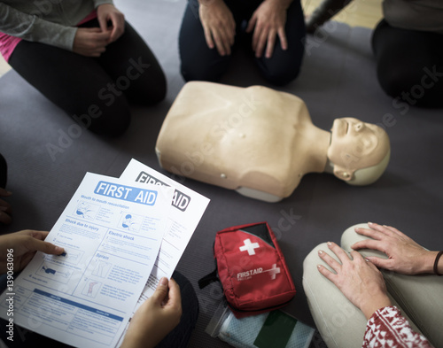 Obraz na płótnie CPR First Aid Training Concept