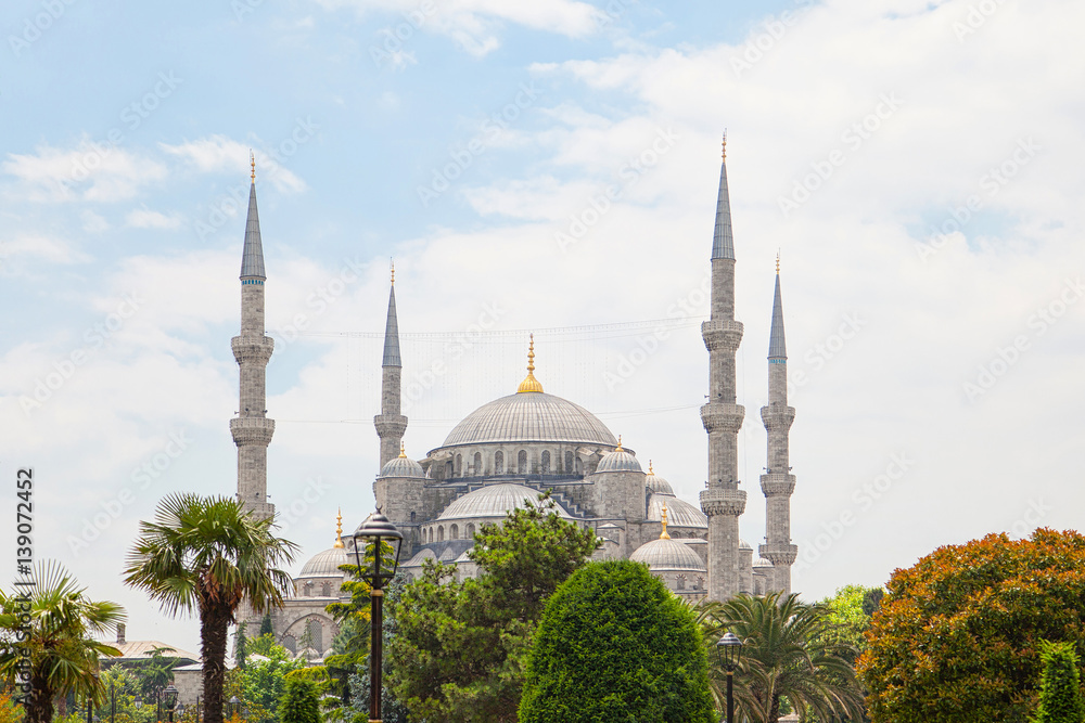 Sultan Ahmed Mosque (Blue mosque) in Istanbul , Turkey