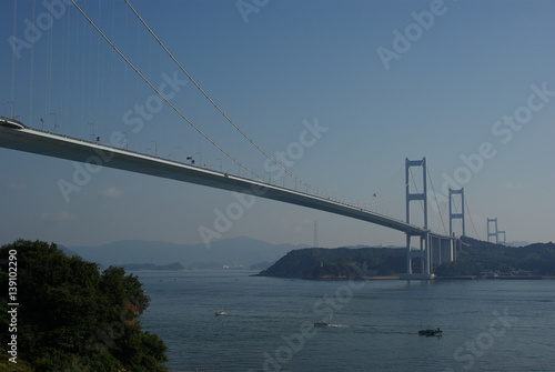 しまなみ海道　朝の来島海峡大橋 © taya27mu2