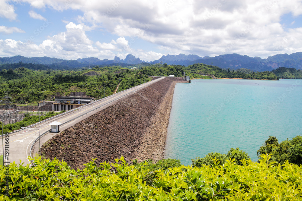 Fototapeta premium Hydroelectric power plant - Ratchaprapha Dam
