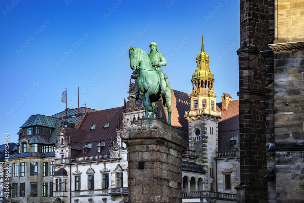 Otto von Bismarck-Reiterstaue Nähe Marktplatz, Bremen, Deutschland