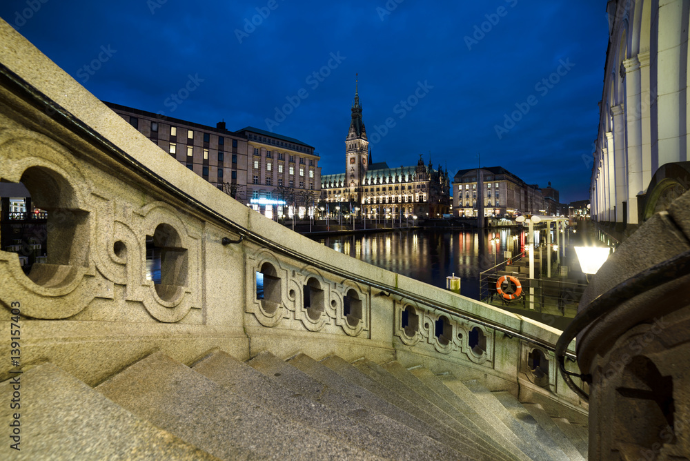 Fototapeta premium Hamburg at night