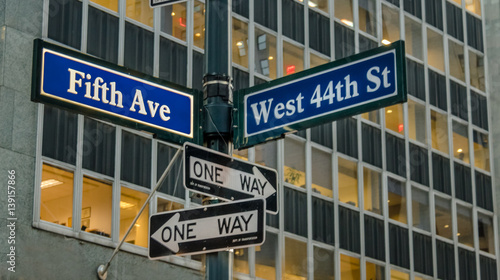 Street sign of Fifth Ave and West 44th St - New York, USA © diegograndi