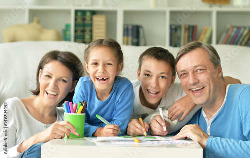 big happy family drawing 