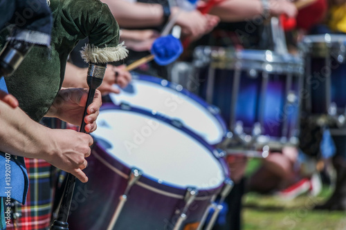 Obraz na plátně Traditional scottish piping and drumming background
