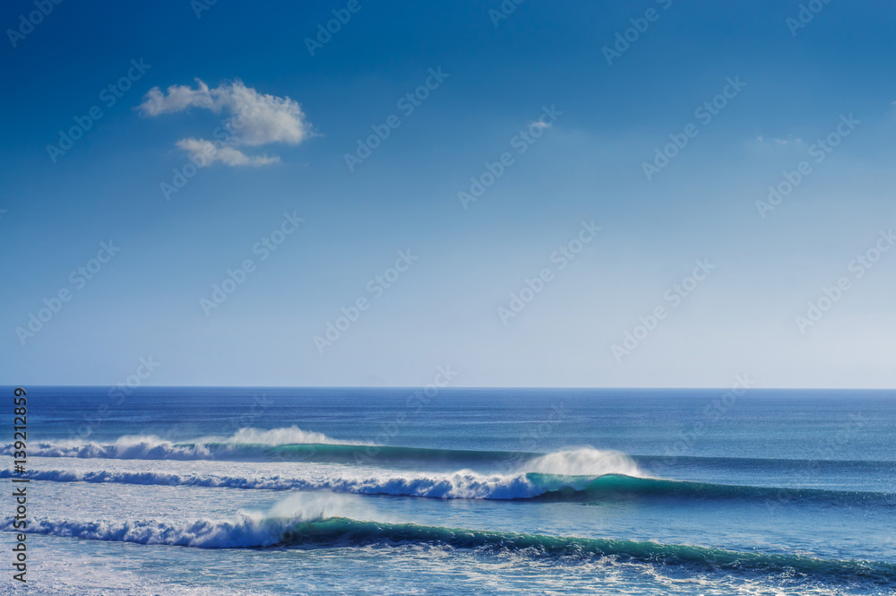 ocean waves, seascape background