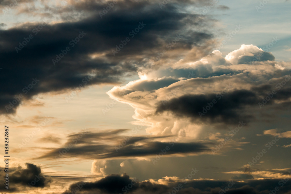 Fototapeta premium colorful dramatic sky with cloud at sunset