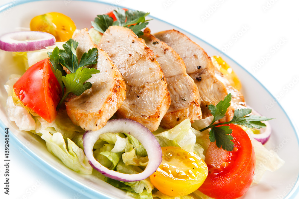 Green salad with grilled chicken fillet Green salad with grilled chicken fillet