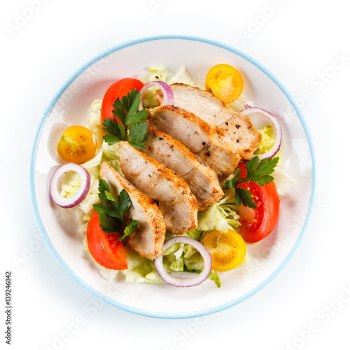 Green salad with grilled chicken fillet