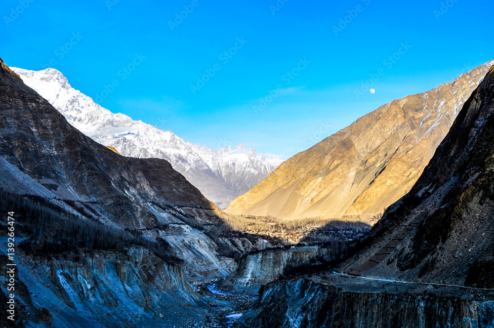 Karakoram Peak and summit