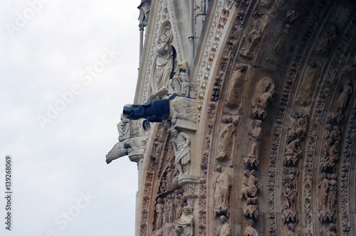 Sculpture de la façade de Reims - 5 photo