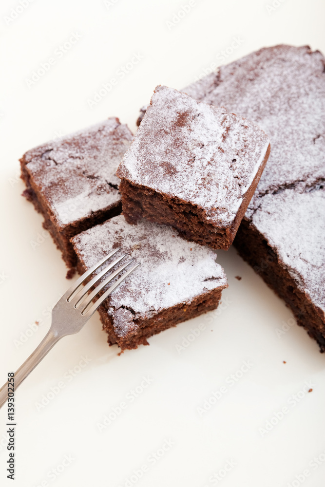 Chocolate cake with semolina Chocolate cake with semolina