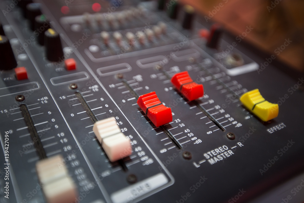 Audio Mixer Audio Mixer