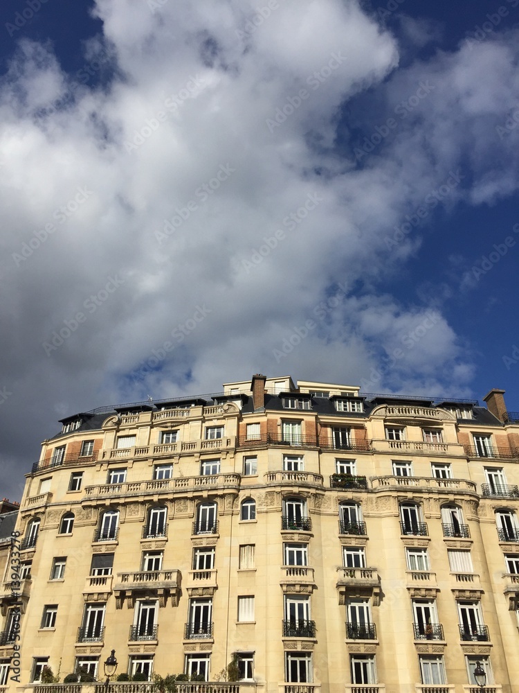 Case parigine con il sole, Parigi, Francia