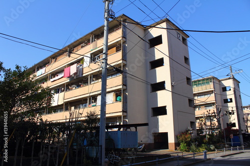 Tatsumi apartment complex ; Tokyo Metropolitan Tatsumi 1 - chome Apartment in Tatsumi, Koto Ward, Tokyo