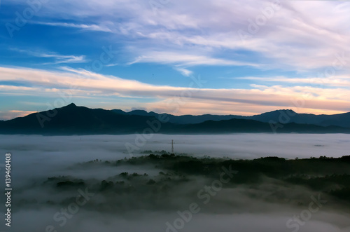 Fototapeta Naklejka Na Ścianę i Meble -  Fantastic sunrise in the mountains.