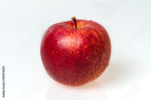 One red apple isolated