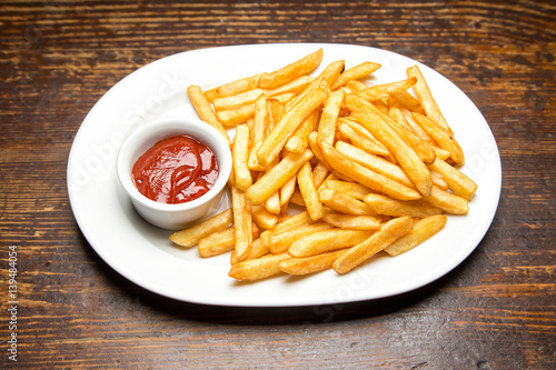 French fries with sauce