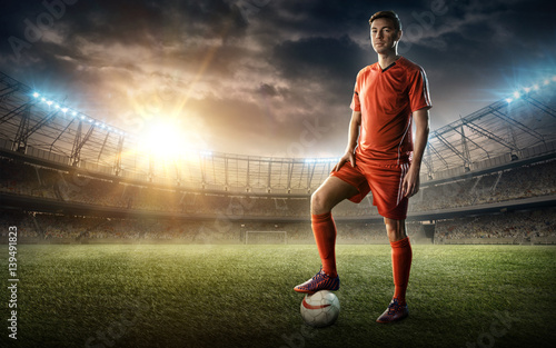 Fotografia, Obraz footballer on a soccer field