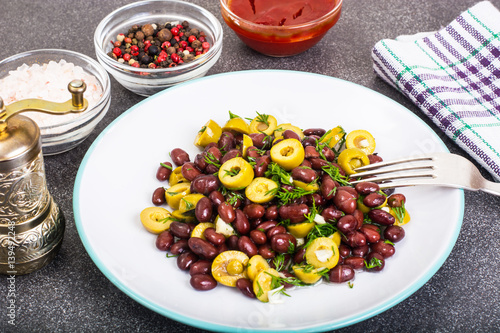 Red bean, green olives, dill, garlic, oil