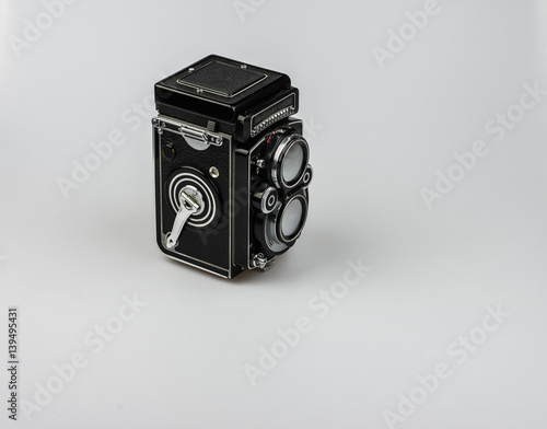 Medium format bioptical camera, analog photography