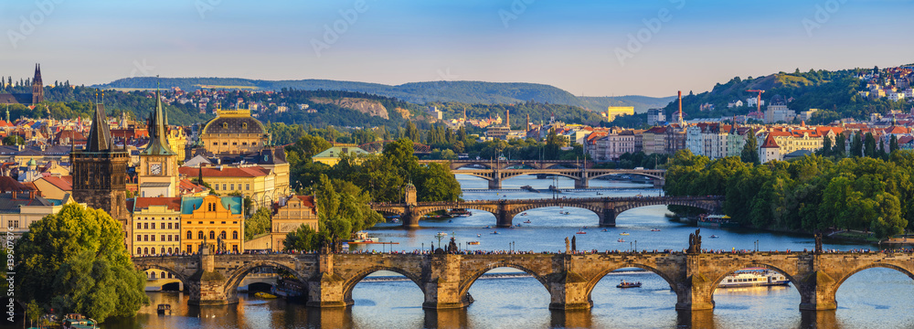 Obraz premium Prague city skyline panorama and Charles Bridge, Prague, Czech Republic