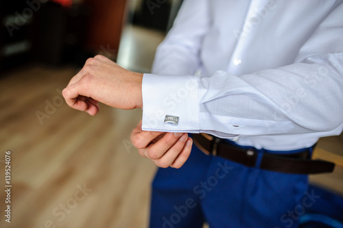 The man button button shirt