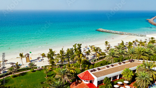 Photography Wonderful beach with turquoise water in Dubai, UAE