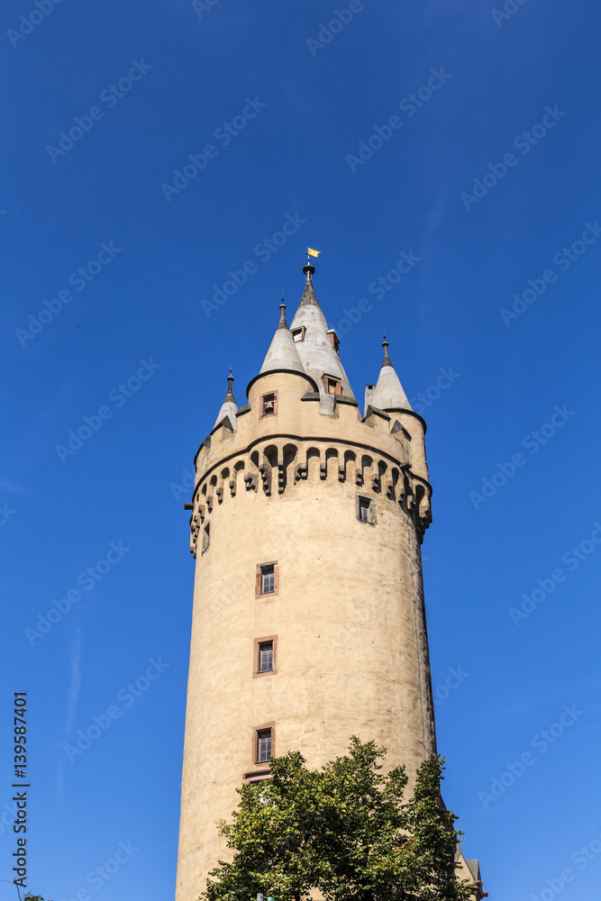 Eschenheimer Turm (Eschenheim Tower) was a city gate, part of late-medieval fortifications of Frankfurt am Main