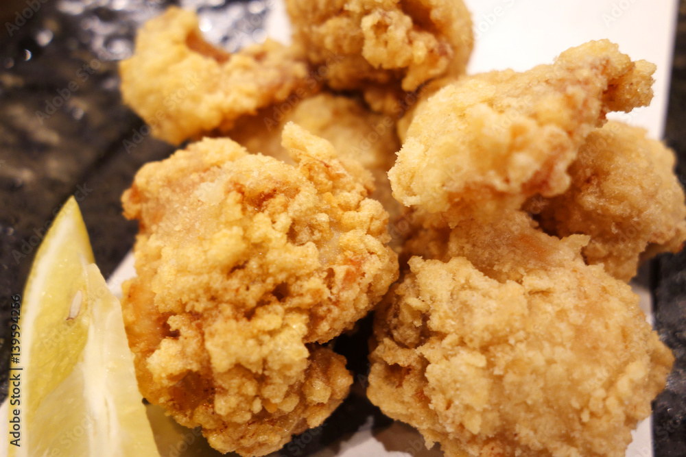 鶏の唐揚げ Fried chicken 鶏の唐揚げ Fried chicken