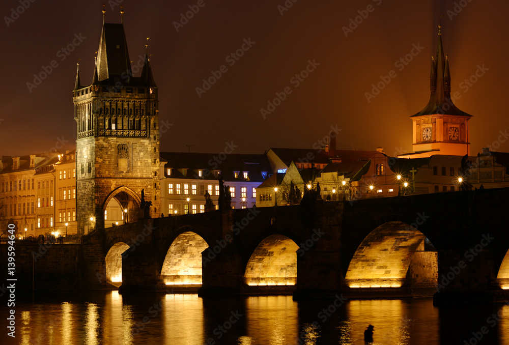 Karlsbrücke Prag - Nachts beleuchtet