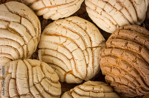 Mexican Conchas sweet bread
