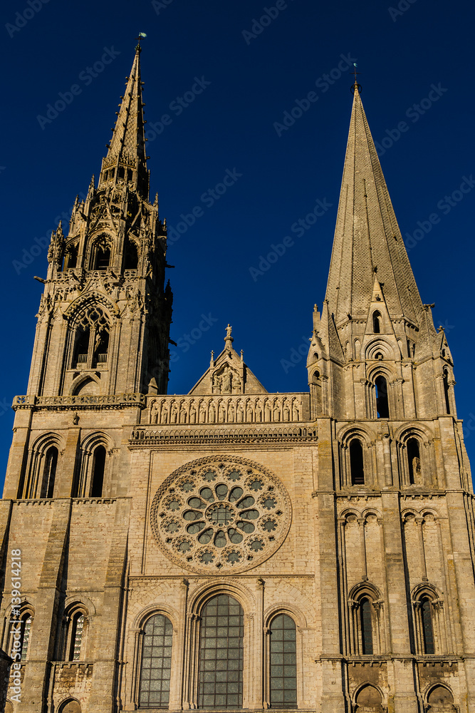 Chartres Cathedral (Notre-Dame de Chartres, 1220). France.