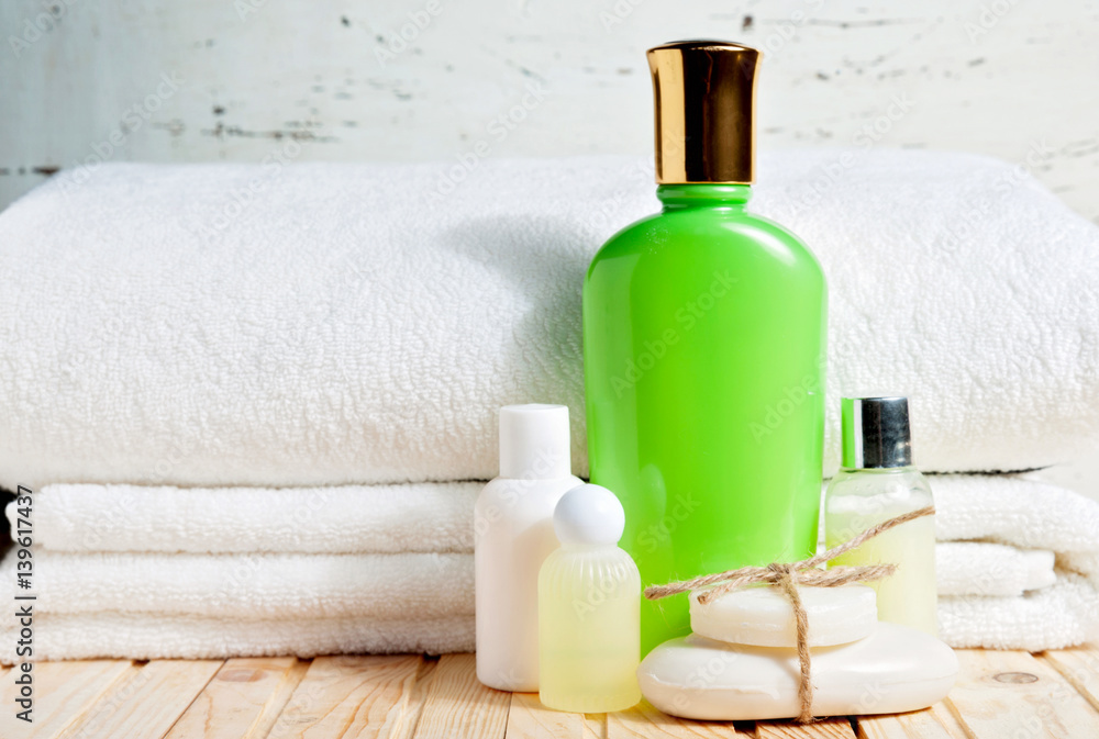 Soap Bar And Liquid. Shampoo, Shower Gel, lotion. Towels. Spa Kit Soap Bar And Liquid. Shampoo, Shower Gel, lotion. Towels. Spa Kit