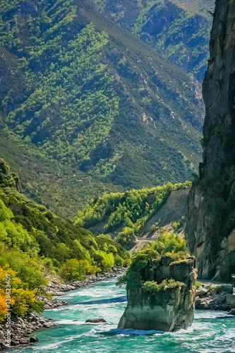 River flowing in Yunnan © Pav-Pro Photography 