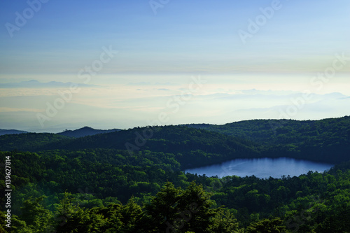 高見石から望む白駒池 © ginR