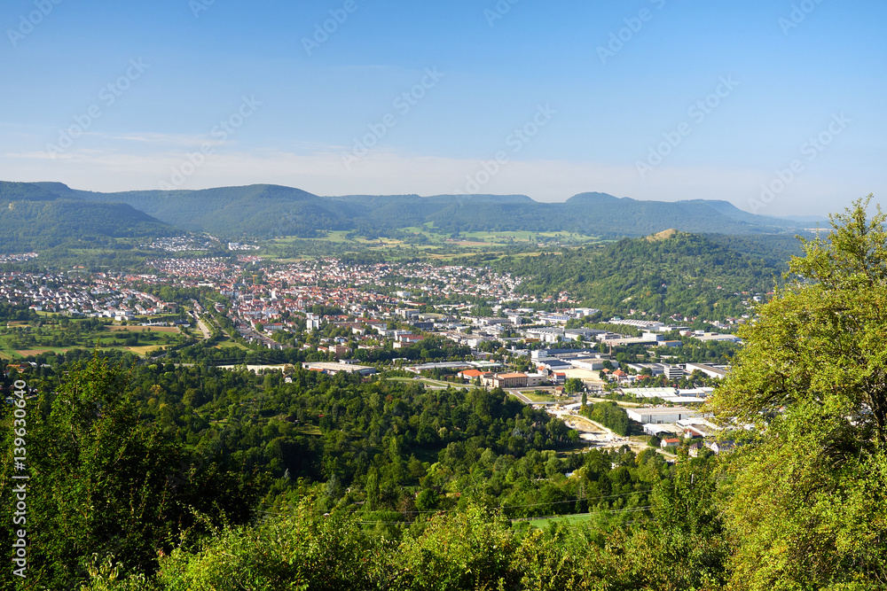 Fototapeta premium Blick auf Pfullingen