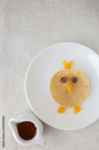 Chick pancake breakfast, fun food art for kids © SewcreamStudio