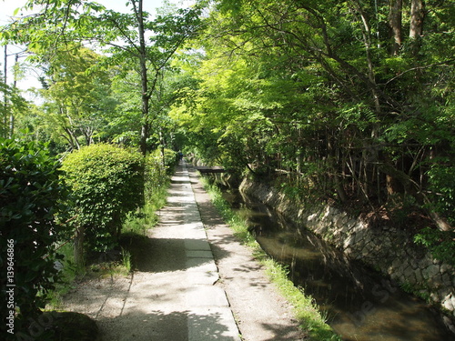 京都 新緑の哲学の道 © marinchan
