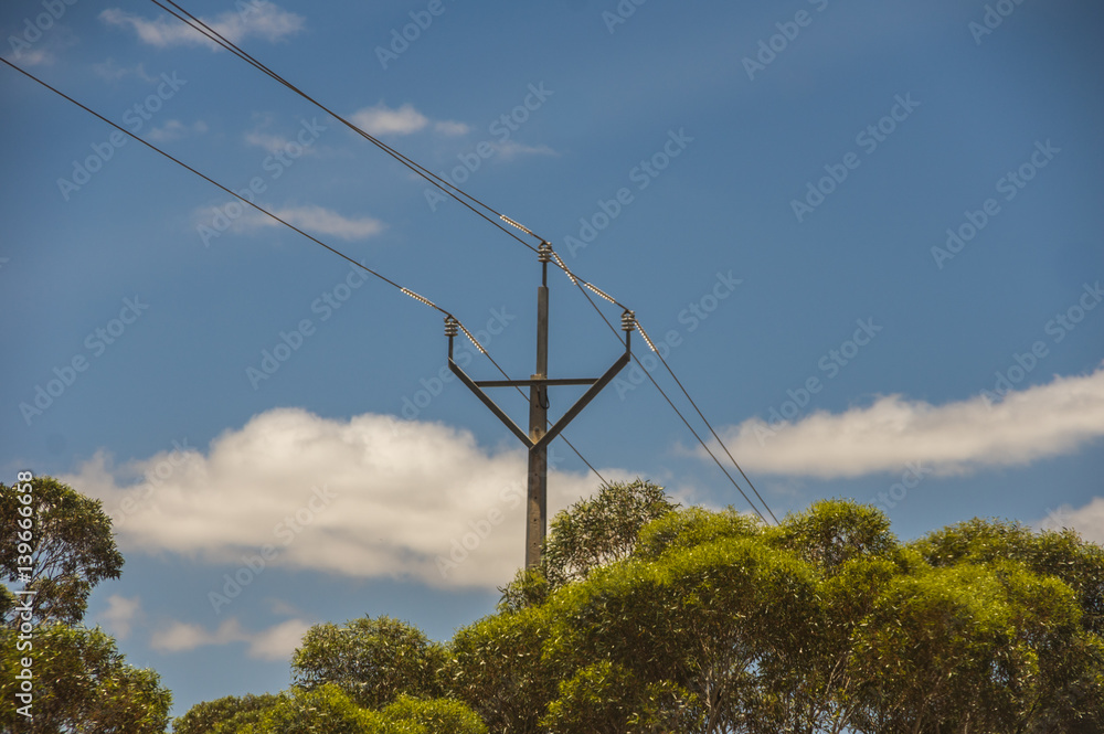 Φωτογραφία Electricity supply towers and structures transmit power along high voltage wires