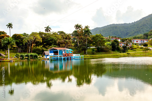 Canvas-taulu Las Terrazas in Pinar del Rio Province, Cuba